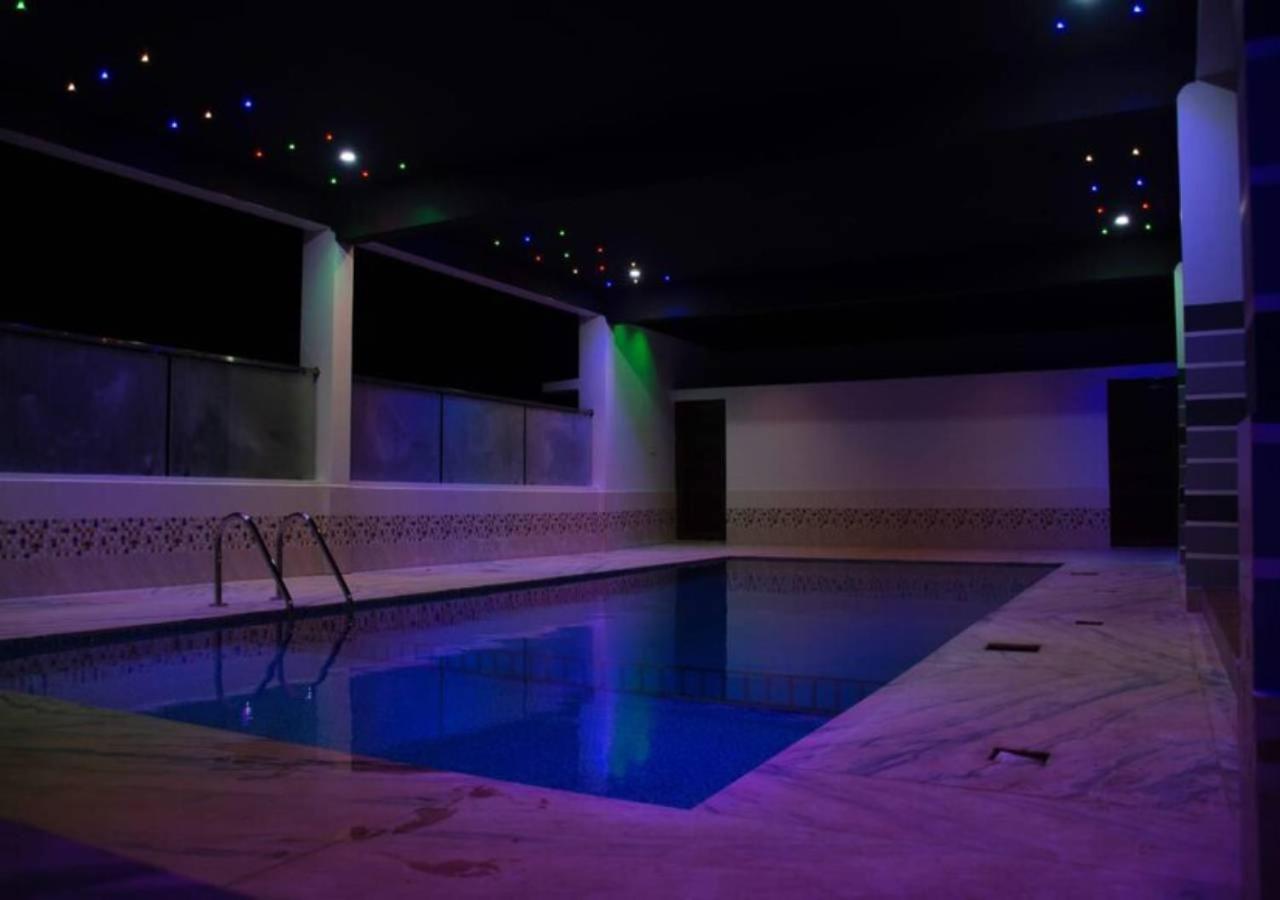 7Th Heaven Resorts 瓦加蒙 外观 照片