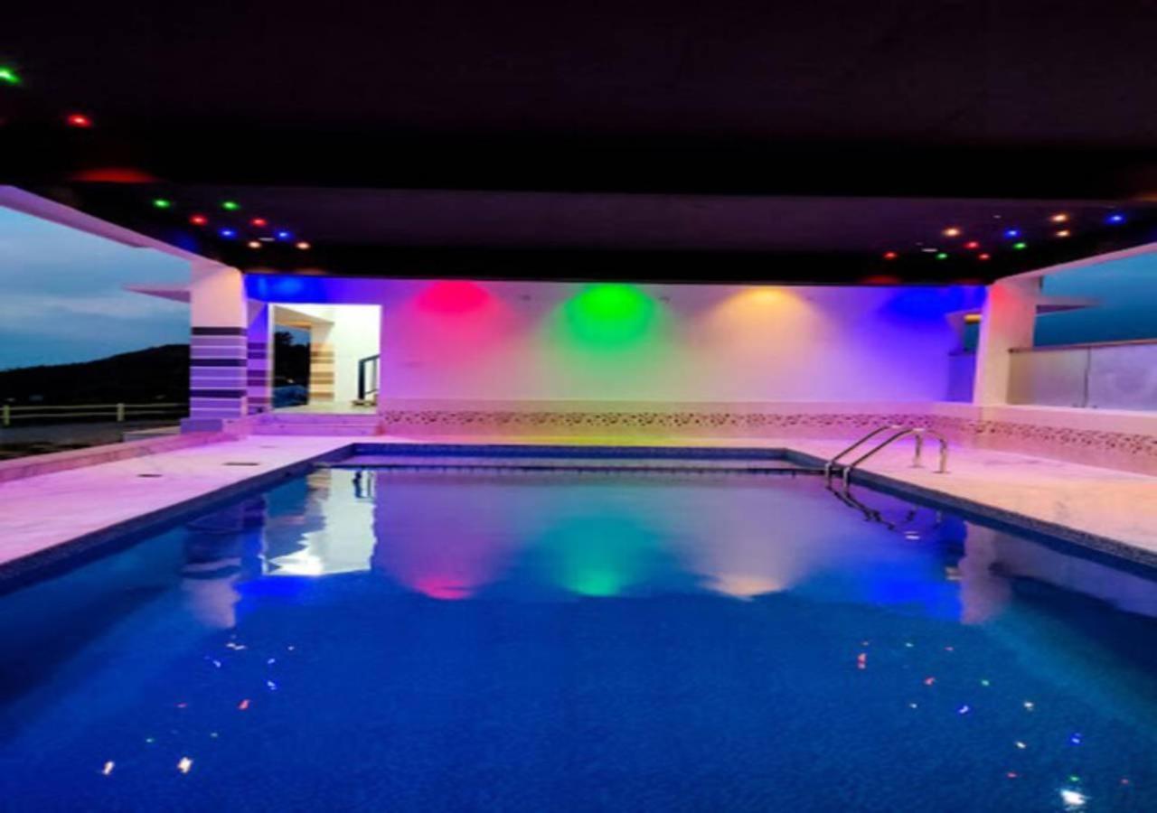7Th Heaven Resorts 瓦加蒙 外观 照片