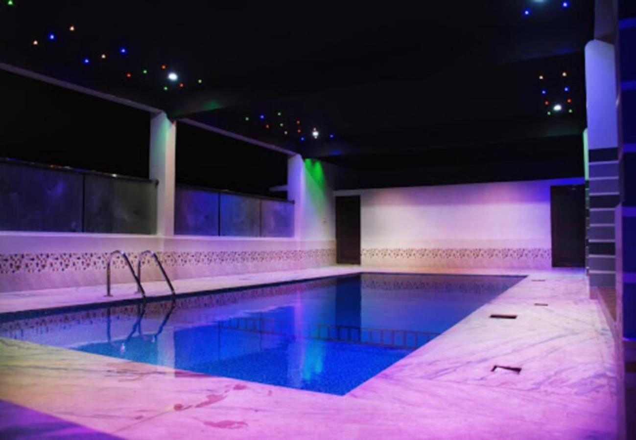 7Th Heaven Resorts 瓦加蒙 外观 照片