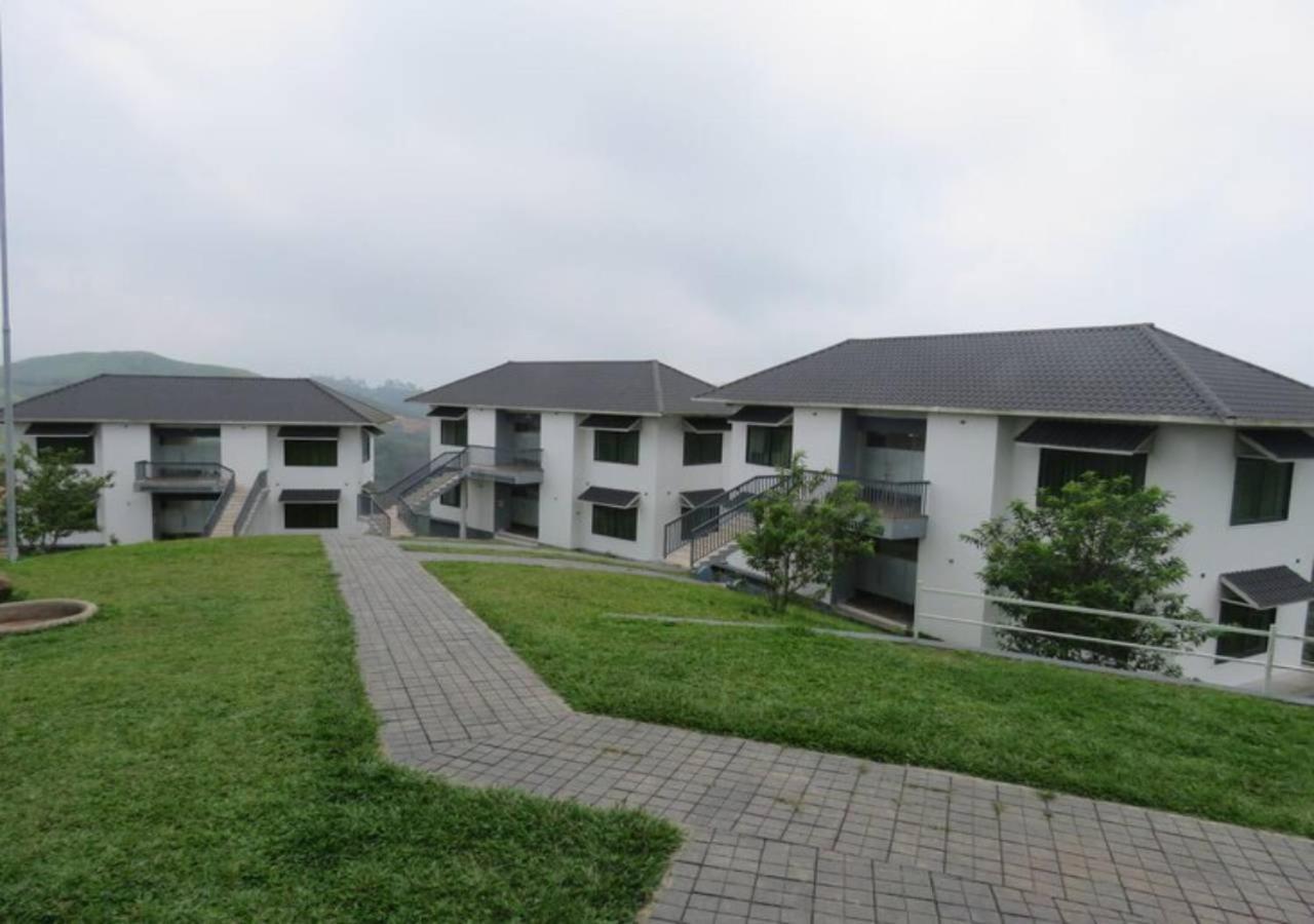 7Th Heaven Resorts 瓦加蒙 外观 照片